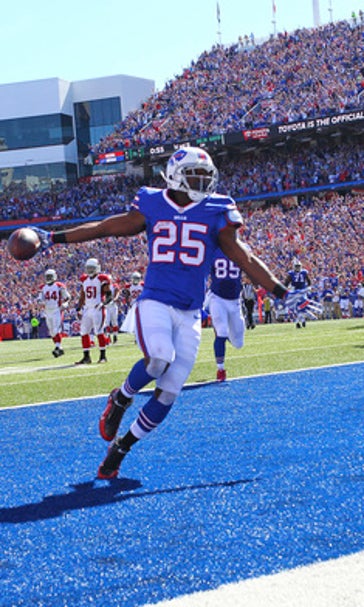 New formations help Bills' LeSean McCoy find his footing